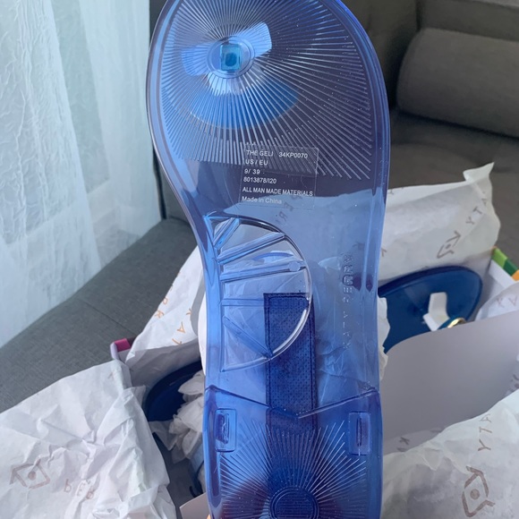 Katy Perry Eye Geli - Picture 3 of 6